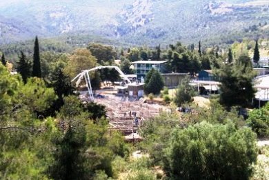 Εισφορές και στο ΙΚΑ για όσους τακτοποιήσουν τα αυθαίρετα;