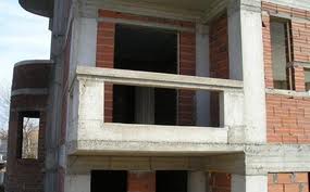 Έρχονται αλλαγές στην έκδοση των οικοδομικών αδειών.