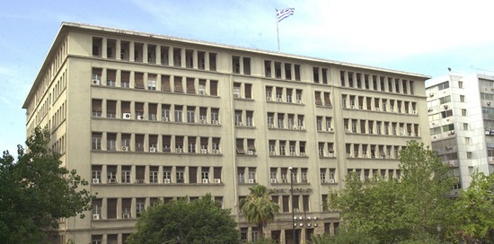 Αυθαίρετοι δύο όροφοι του πρώην Υπουργείου Εμπορίου στην Κάνιγγος 