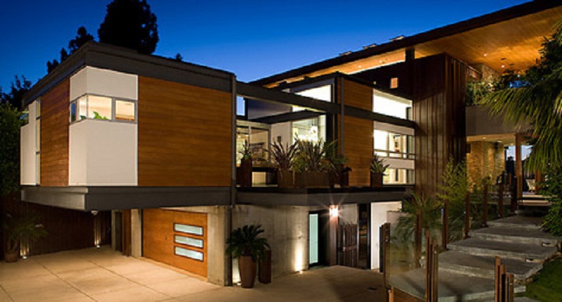 Τέλος οι δικηγόροι από τα συμβόλαια ακινήτων; 