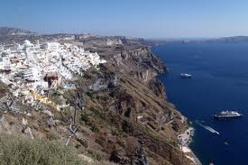 Περιορισμός δόμησης στη Σαντορίνη