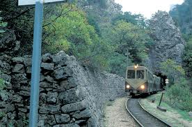 Απομένει το 30% του σιδηροδρομικού άξονα Πάτρα – Αθήνα – Θεσσαλονίκη (ΠΑΘΕ)